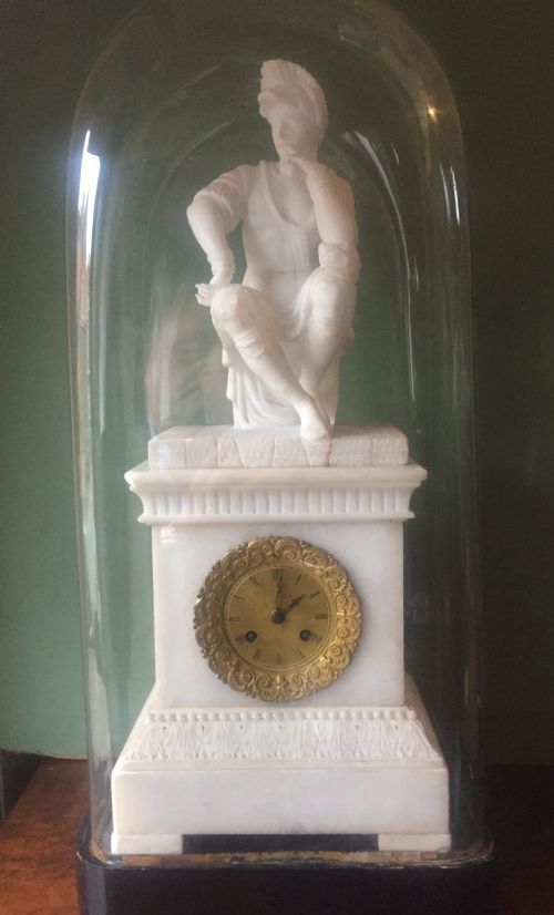 C19TH ITALIAN CARVED ALABASTER MANTEL CLOCK FITTED WITH A FRENCH MOVEMENT UNDER GLASS DOME - ADDITIONAL PHOTO 1