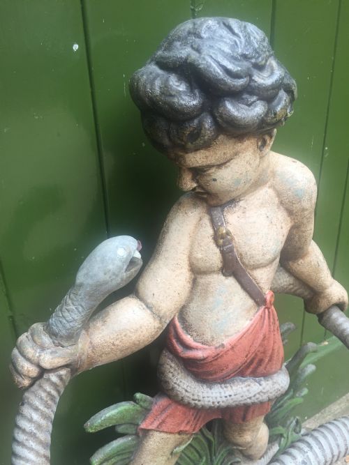 MID C19TH CASTIRON STICKSTAND DEPICTING THE YOUNG HERCULES - ADDITIONAL PHOTO 5