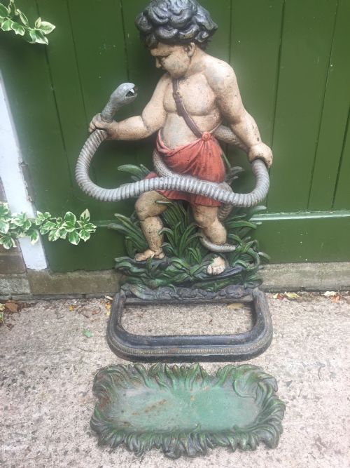 MID C19TH CASTIRON STICKSTAND DEPICTING THE YOUNG HERCULES - ADDITIONAL PHOTO 11