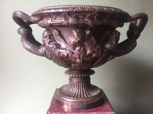 C19TH BRONZE 'GRAND TOUR' SOUVENIR BRONZE REDUCTION AFTER THE ANTIQUE OF THE WARWICK VASE - ADDITIONAL PHOTO 9