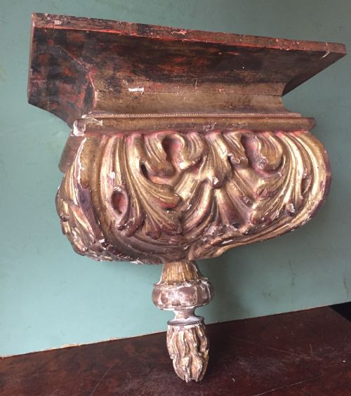 fig 1. Early C18th Italian carved giltwood display bracket .