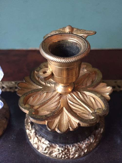 EARLY C19TH FRENCH EMPIRE DESIGN ORMOLUMOUNTED INKSTAND OF OUTSTANDING QUALITY - ADDITIONAL PHOTO 5