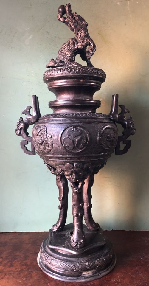 fig 1. Late C19th Japanese Meiji period (1868-1912) bronze ‘Koro’ or incense-burner.