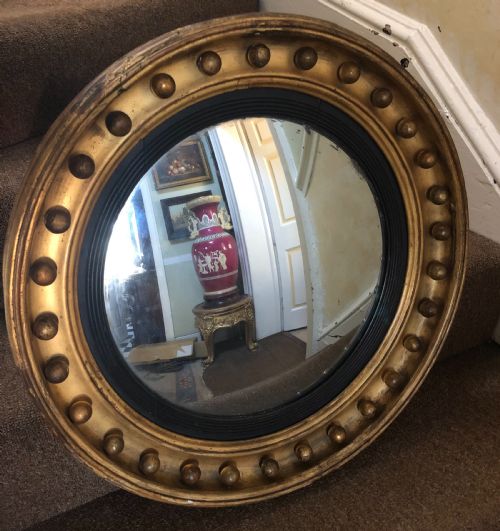 Early C19th Regency Period Gilt-wood Framed Convex Mirror.