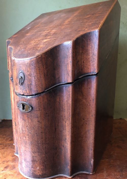 C18th George III Period Mahogany Knife-box with Original Fitted Interior.
