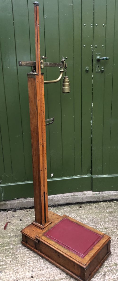 Set of Late C19th / Early C20th Edwardian Period Oak and Brass Weighing and Height Measuring Scales by W & T. Avery , Birmingham.