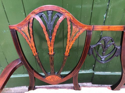 LATE C19TH HEPPLEWHITE REVIVAL GEORGE III PERIOD STYLE MAHOGANY CHAIRBACK SETTEE - ADDITIONAL PHOTO 15
