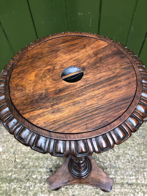 EARLY C19TH GEORGE IV PERIOD CARVED ROSEWOOD JARDINIERE STAND OR CROCUS TABLE IN THE MANNER OF THOMAS KING - ADDITIONAL PHOTO 5