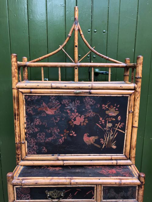 LATE C19TH CHINOISERIE BAMBOO AND LACQUER PAGODATOPPED ESCRITOIRE CABINET - ADDITIONAL PHOTO 9