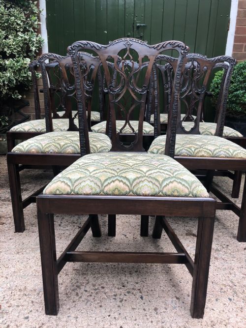 SET OF 8 EARLY C20TH CARVED MAHOGANY DINING CHAIRS IN THE MID C18TH CHIPPENDALE PERIOD STYLE - ADDITIONAL PHOTO 7