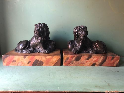 fig 1. Fine pair of C18th Italian bronze lions mounted on ‘faux’ marble decorated plinth bases .