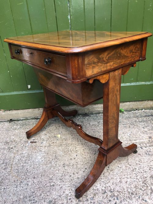 EARLY C19TH GEORGE IV PERIOD MAHOGANY SEWING OR WORKTABLE - ADDITIONAL PHOTO 6