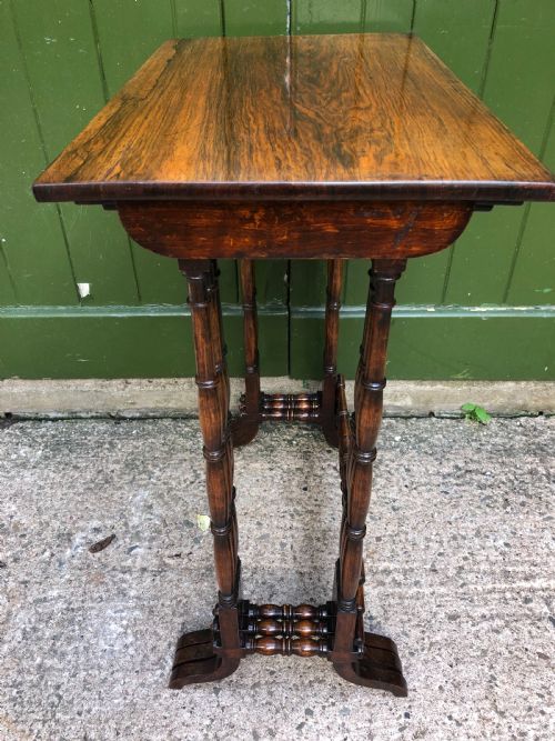ELEGANT SET OF 3 GRADUATED EARLY C19TH REGENCY PERIOD ROSEWOOD AND SIMULATED FAUX ROSEWOOD NESTING TABLES - ADDITIONAL PHOTO 14