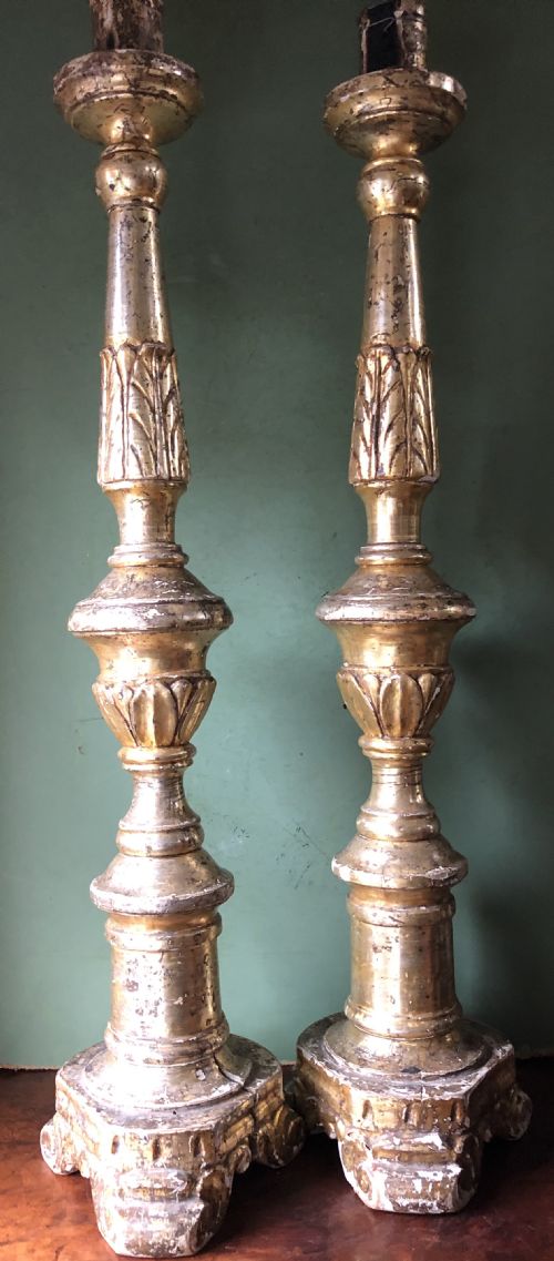 PAIR OF TALL LATE C18TH EARLY C19TH ITALIAN VENETIANSTYLE GILTWOOD AND SILVERED MECCA ALTARTYPE CANDLESTICKS - ADDITIONAL PHOTO 13