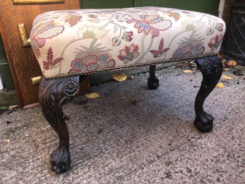 LATE C19TH EARLY C20TH CARVED WALNUT RECTANGULAR STOOL OF EARLY C18TH GEORGE II PERIOD DESIGN - ADDITIONAL PHOTO 8