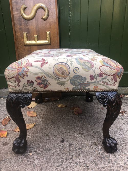 LATE C19TH EARLY C20TH CARVED WALNUT RECTANGULAR STOOL OF EARLY C18TH GEORGE II PERIOD DESIGN - ADDITIONAL PHOTO 12