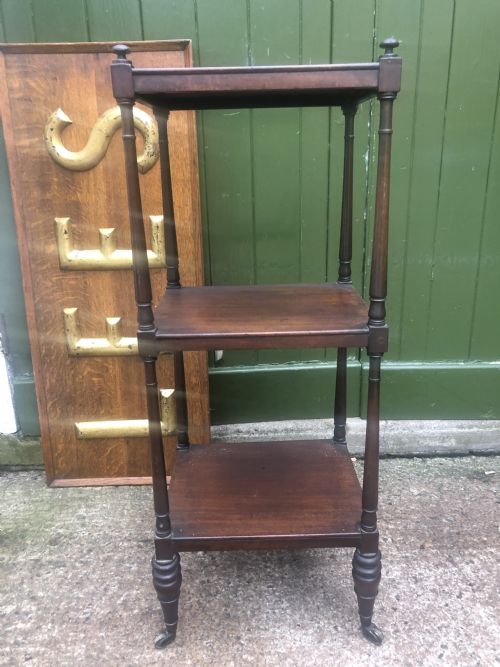 ELEGANT EARLY C19TH GEORGE III PERIOD MAHOGANY ETAGERE OF COMPACT SCALE - ADDITIONAL PHOTO 15