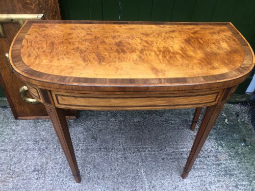 LATE C18TH GEORGE III PERIOD ROSEWOOD CROSSBANDED SATINWOOD FOLDOVER CARD TABLE - ADDITIONAL PHOTO 1