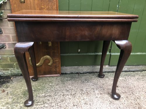 MID C18TH GEORGE II PERIOD MAHOGANY FOLDOVER GAMING TABLE - ADDITIONAL PHOTO 19