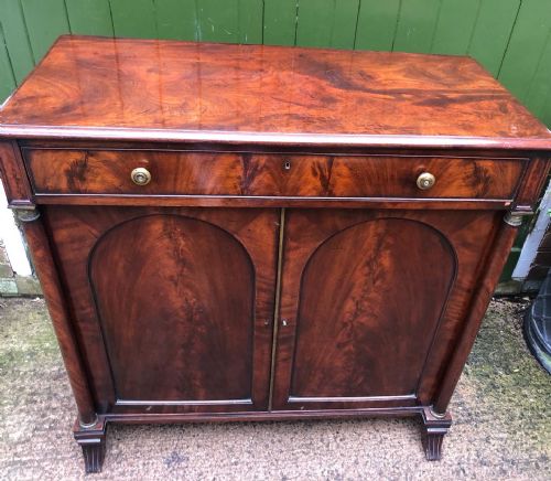 FINE QUALITY EARLY C19TH ENGLISH EMPIRE STYLE MAHOGANY SIDE CABINET ATTRIBUTED TO SJAMAR LONDON - ADDITIONAL PHOTO 15