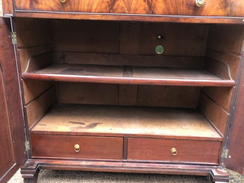 FINE QUALITY EARLY C19TH ENGLISH EMPIRE STYLE MAHOGANY SIDE CABINET ATTRIBUTED TO SJAMAR LONDON - ADDITIONAL PHOTO 5