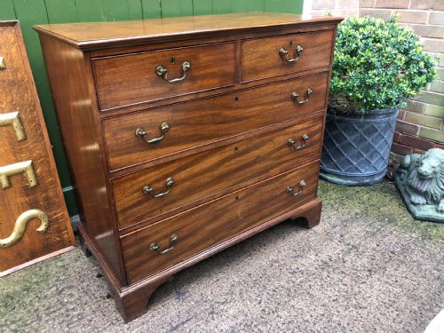 fig 1. Late C18th George III period mahogany chest of drawers.