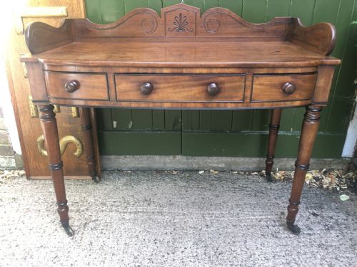 EARLY C19TH REGENCY PERIOD MAHOGANY SIDE TABLE OF EXCEPTIONAL COLOUR AND PATINA - ADDITIONAL PHOTO 1