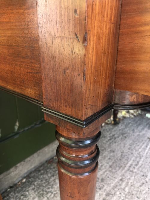 EARLY C19TH REGENCY PERIOD MAHOGANY SIDE TABLE OF EXCEPTIONAL COLOUR AND PATINA - ADDITIONAL PHOTO 6