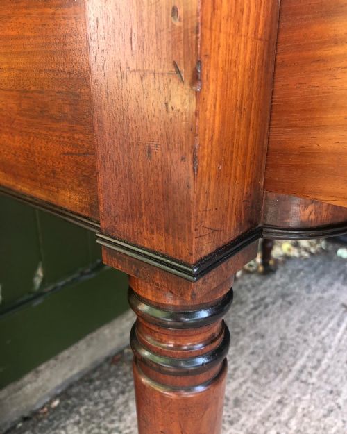 EARLY C19TH REGENCY PERIOD MAHOGANY SIDE TABLE OF EXCEPTIONAL COLOUR AND PATINA - ADDITIONAL PHOTO 17