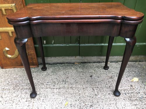 MID C18TH GEORGE II PERIOD MAHOGANY FOLDOVER TOP CARD OR GAMING TABLE - ADDITIONAL PHOTO 17