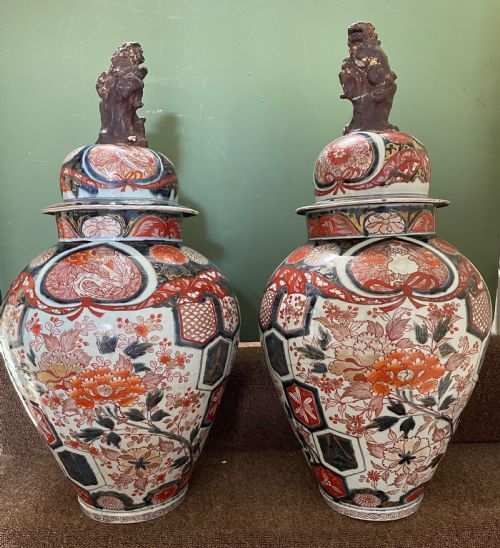 fig 1. Pair of large late C17th / early C18th Japanese Genroku period porcelain vases and covers decorated in the Imari palette.