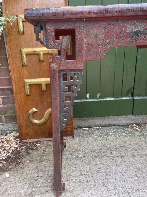LATE C19TH CHINESE EXPORT RED LACQUER ALTAR TABLE OF EARLY C18TH KANGXI PERIOD DESIGN - ADDITIONAL PHOTO 3