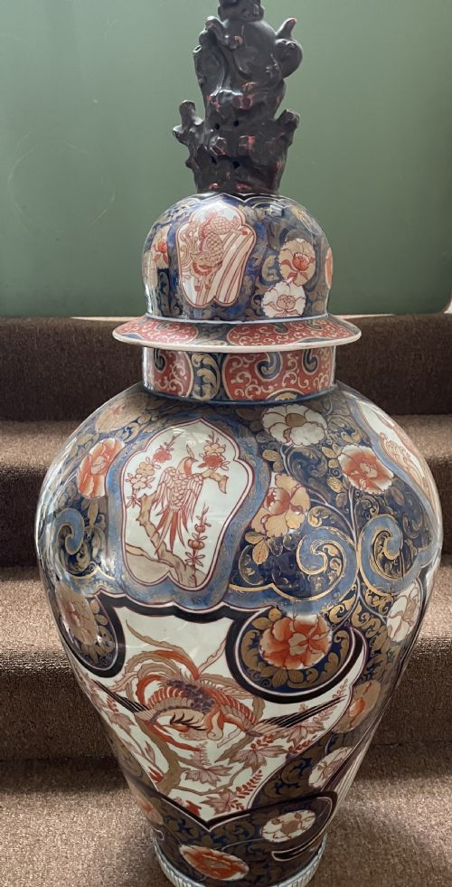 fig 1. Exceptional quality large-scale C19th French ‘Japanese Imari pattern’ porcelain vase and cover by Samson of Paris .