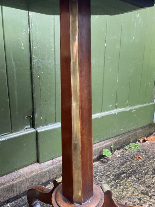 ELEGANT EARLY C19TH REGENCY PERIOD OCTAGONAL BRASSMOUNTED ROSEWOOD TRIPOD TABLE WITH INLAID CHEQUERBOARD GAMES TOP - ADDITIONAL PHOTO 7