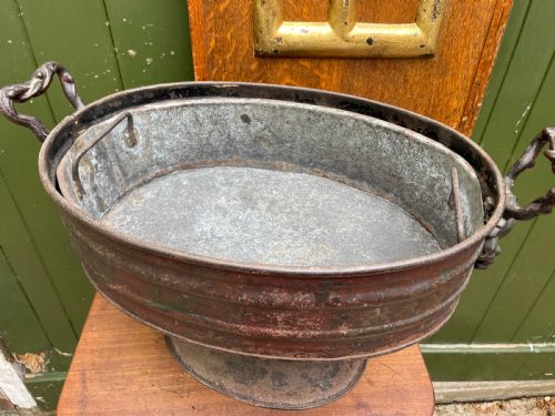 SCARCE EARLY C19TH PONTYPOOL TYPE JAPANNED DECORATED TINWARE LIDDED WINECOOLER - ADDITIONAL PHOTO 9