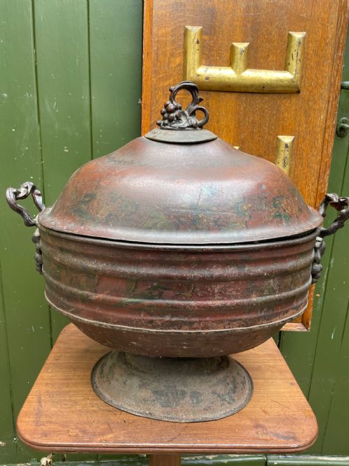 SCARCE EARLY C19TH PONTYPOOL TYPE JAPANNED DECORATED TINWARE LIDDED WINECOOLER - ADDITIONAL PHOTO 15