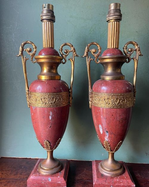 PAIR OF C19TH FRENCH ORMOLUMOUNTED ROUGE MARBLE LAMPS - ADDITIONAL PHOTO 2