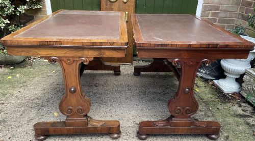 A RARE MATCHING PAIR OF EARLY C19TH GEORGE IV PERIOD ROSEWOOD LIBRARY TABLES - ADDITIONAL PHOTO 3