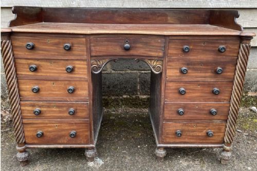 EARLY C19TH REGENCY MAHOGANY CONCAVEFRONT KNEEHOLE DRESSING TABLE OR WASHSTAND - ADDITIONAL PHOTO 2