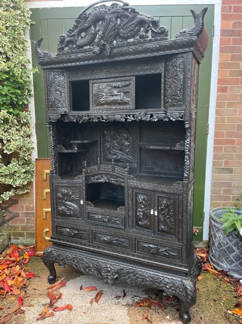 EARLY C20TH JAPANESE TAISHO ERA CARVED AND EBONISED SHODANA OR DISPLAY CABINET ON STAND - ADDITIONAL PHOTO 23