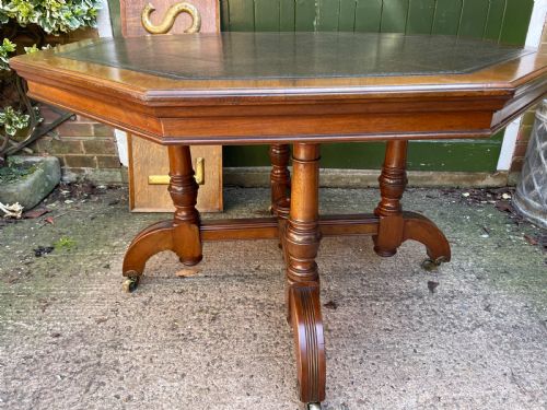 LATE C19TH OCTAGONAL WALNUT REFORMED GOTHIC STYLE WALNUT CENTRE OR LIBRARY TABLE RETAINING THE ORIGINAL TOOLED MOROCCAN LEATHER INSET TOP - ADDITIONAL PHOTO 14