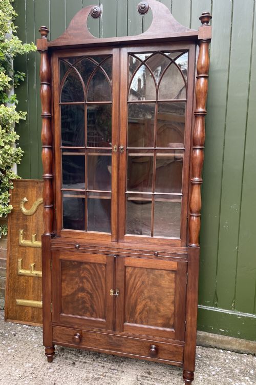 EARLY C19TH REGENCY PERIOD MAHOGANY BOOKCASE CABINET OF UNUSUAL FORM AND DESIGN - ADDITIONAL PHOTO 16