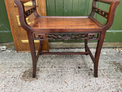 LATE C19TH EARLY C20TH CHINESE QING DYNASTY CARVED HARDWOOD HUALI DRESSING STOOL OR WINDOW SEAT - ADDITIONAL PHOTO 2
