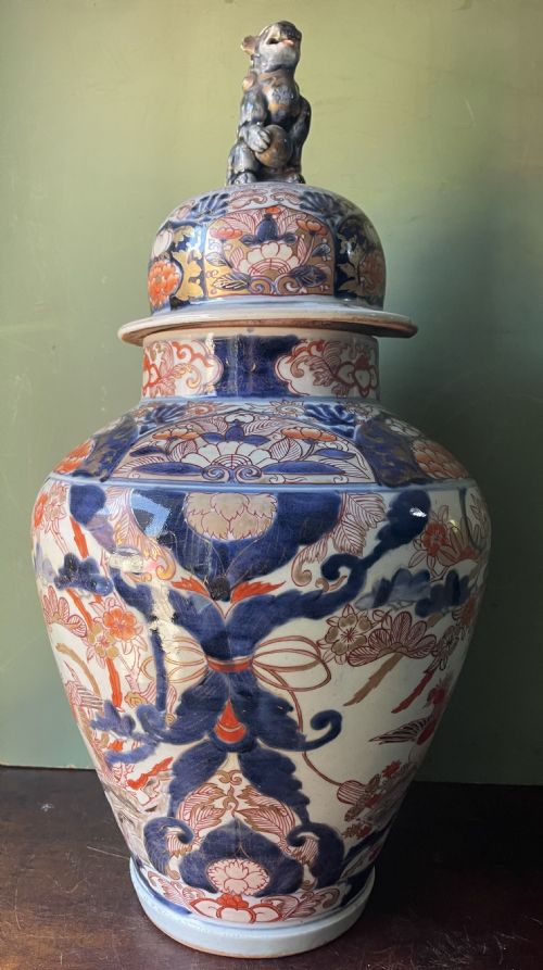 Early C18th Edo Period Japanese Imari Pattern Porcelain Vase and Cover .