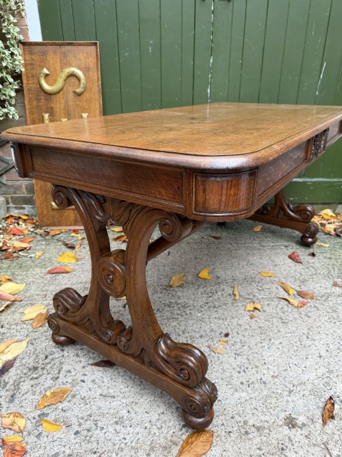 EARLY C19TH WILLIAM IV PERIOD OAK LIBRARY TABLE OF BROAD SCALE AND PROPORTIONS - ADDITIONAL PHOTO 2