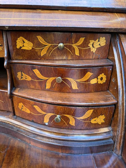 LATE C18TH EARLY C19TH DUTCH FLORAL MARQUETRY INLAID WALNUT BUREAU - ADDITIONAL PHOTO 13