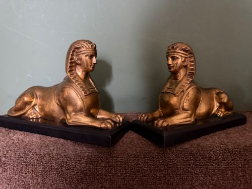 PAIR OF EARLY C19TH GILDED BRONZE STUDIES OF RECUMBENT SPHINXES ON RECTANGULAR PATINATED BRONZE PLINTH BASES - ADDITIONAL PHOTO 15