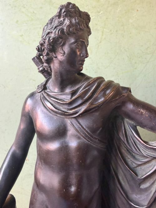LATE C19TH ITALIAN GRAND TOUR BRONZE SOUVENIR REDUCTION AFTER THE ANTIQUE OF THE APOLLO BELVEDERE - ADDITIONAL PHOTO 15