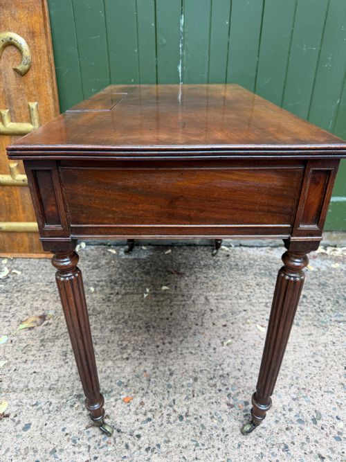 EARLY C19TH GEORGE IV PERIOD MAHOGANY WRITING OR CHAMBER TABLE IN THE MANNER OF GILLOWS OF LANCASTER - ADDITIONAL PHOTO 15