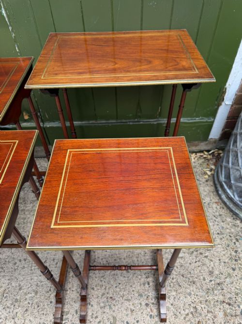 EARLY C19TH REGENCY PERIOD QUARTETTO OF BRASSINLAID ROSEWOOD NESTING OCCASIONAL TABLES - ADDITIONAL PHOTO 10